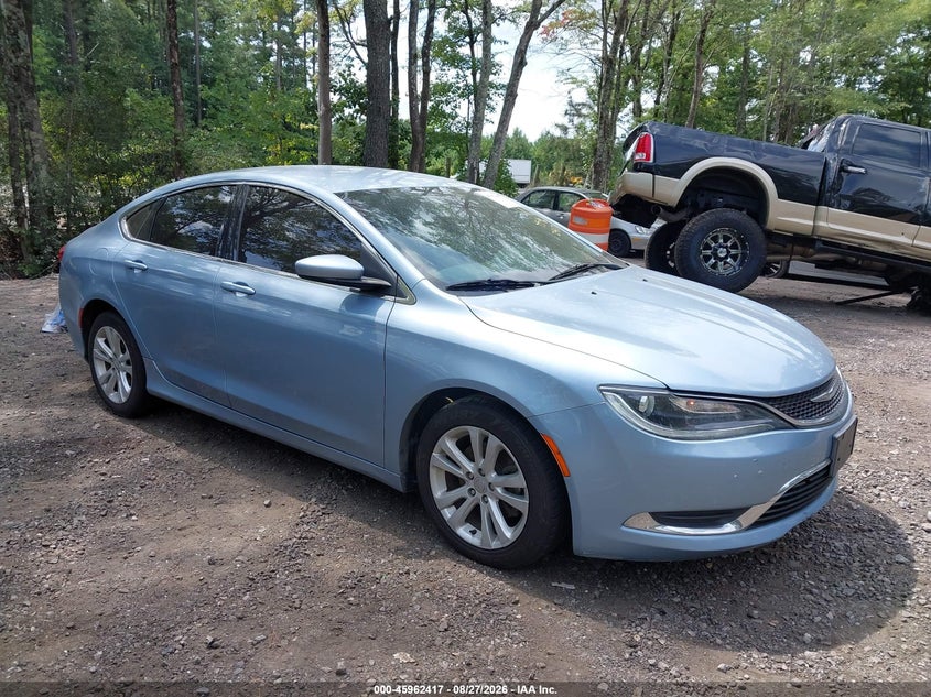 2015 CHRYSLER 200 LIMITED | 1C3CCCAB9FN725960 | UPCARS