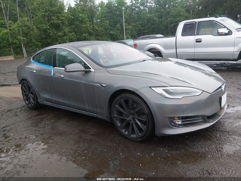 2020 TESLA MODEL S LONG RANGE DUAL MOTOR ALL-WHEEL DRIVE/LONG RANGE PLUS DUAL MOTOR ALL-WHEEL DRIVE | 5YJSA1E20LF413371 | UPCARS