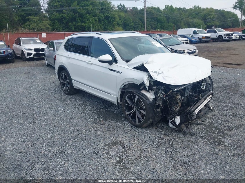 2022 VOLKSWAGEN TIGUAN 2.0T SEL R-LINE | 3VV4B7AX4NM064371 | UPCARS