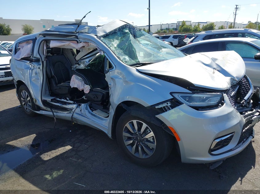 2023 CHRYSLER PACIFICA HYBRID LIMITED | 2C4RC1S75PR627095 | UPCARS