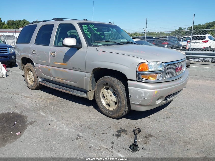 2004 GMC YUKON DENALI | 1GKEK63U24J208743 | UPCARS