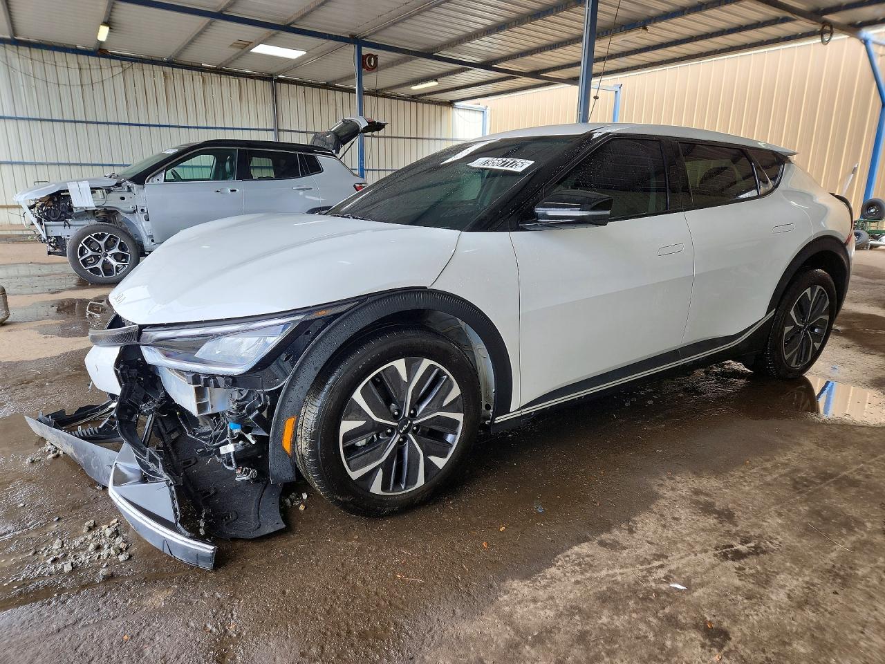 2024 KIA ALL OTHER LIGHT LONG RANGE | KNDC3DLC7R5204683 | UPCARS