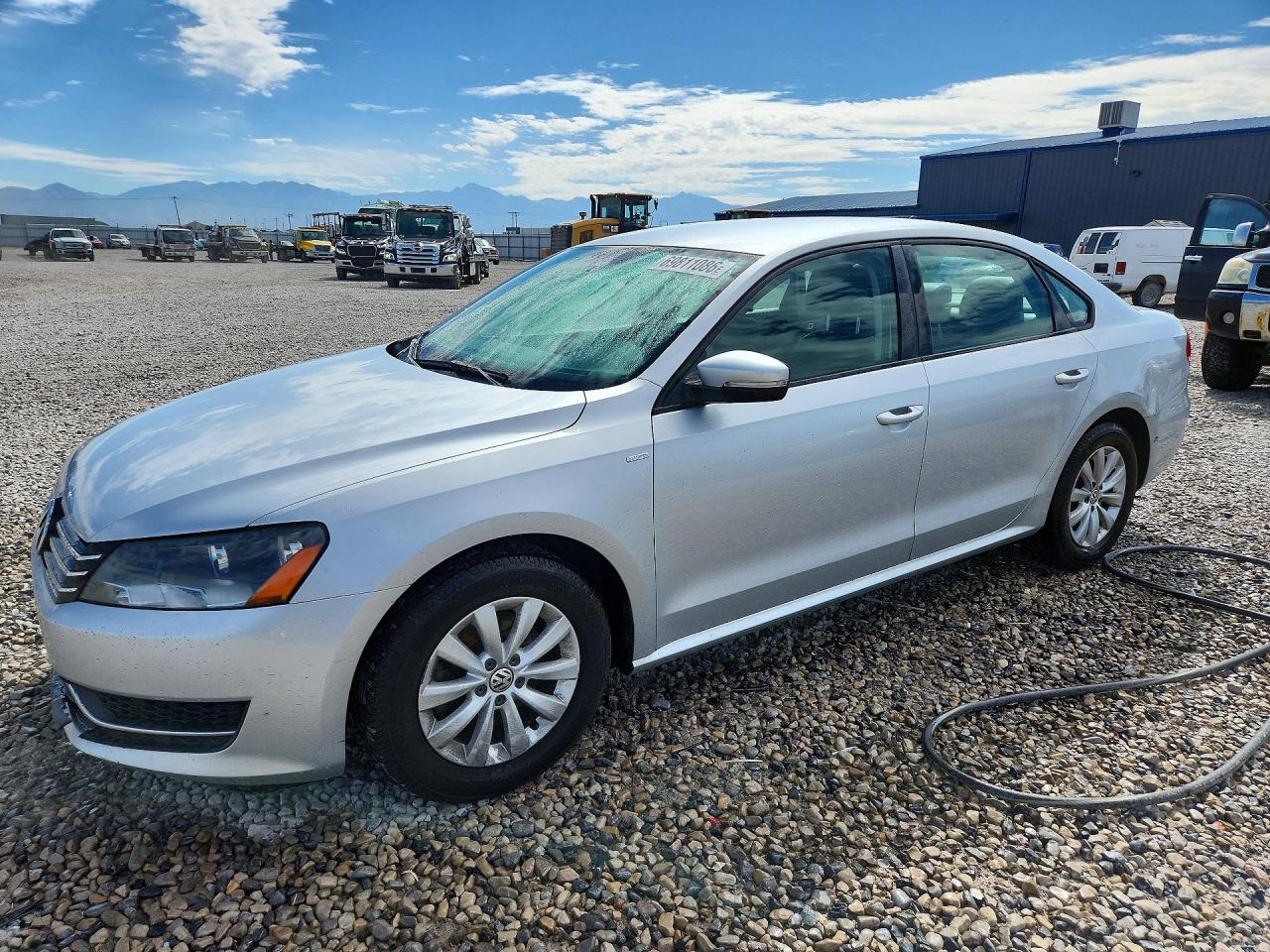 2014 VOLKSWAGEN PASSAT S | 1VWAT7A37EC028250 | UPCARS