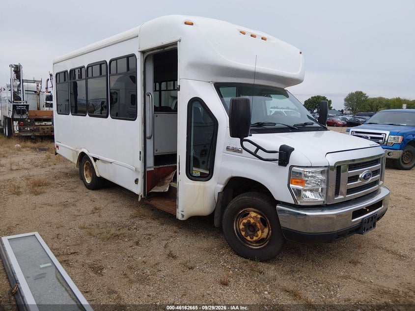 2017 FORD E-350 CUTAWAY | 1FDEE3FS0HDC19297 | UPCARS