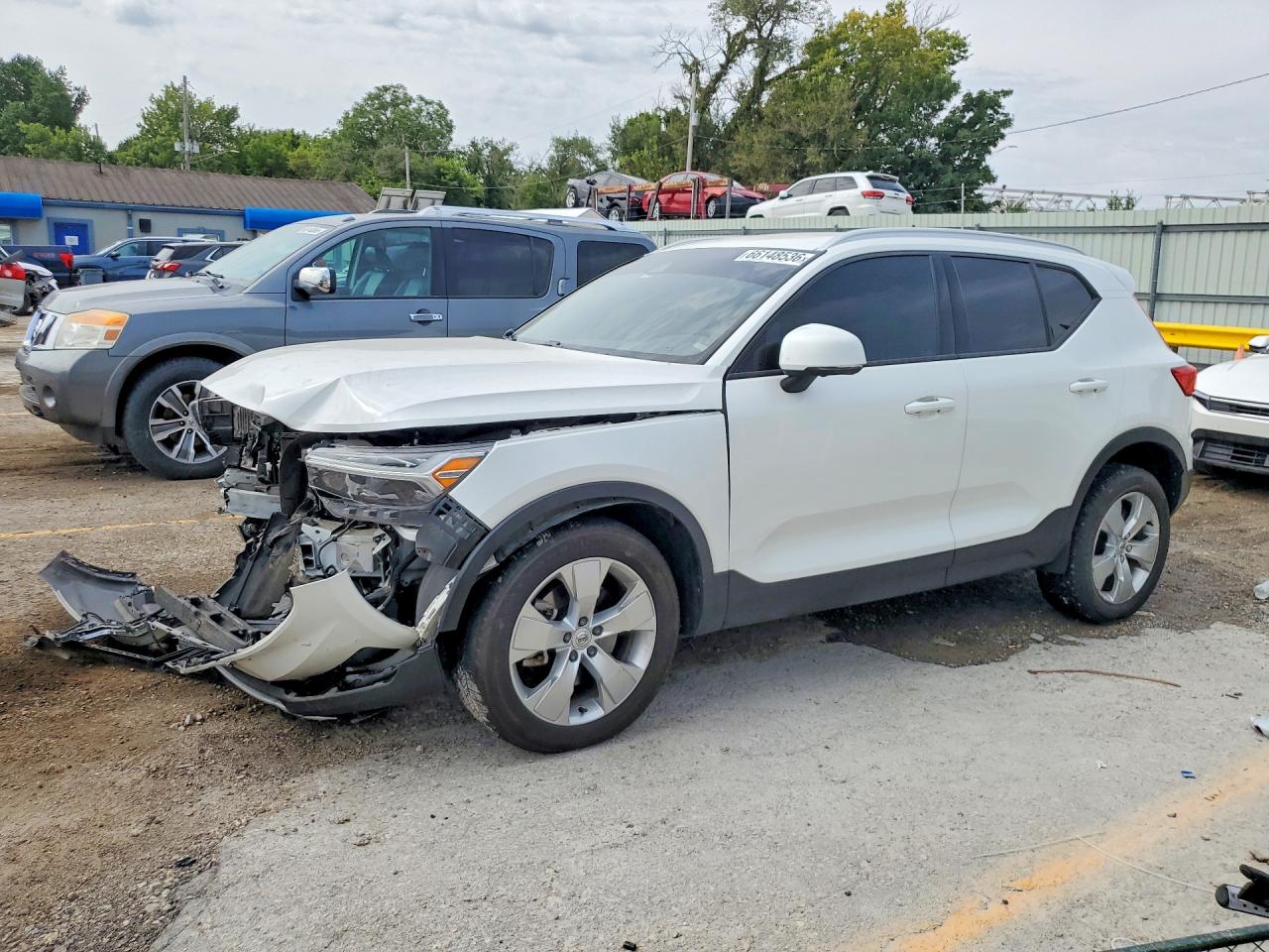 2022 VOLVO XC40 T4 MOMENTUM | YV4AC2HKXN2779901 | UPCARS