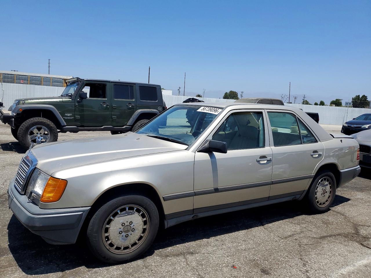 1988 MERCEDES-BENZ 300-CLASS E | WDBEA30D2JA684874 | UPCARS