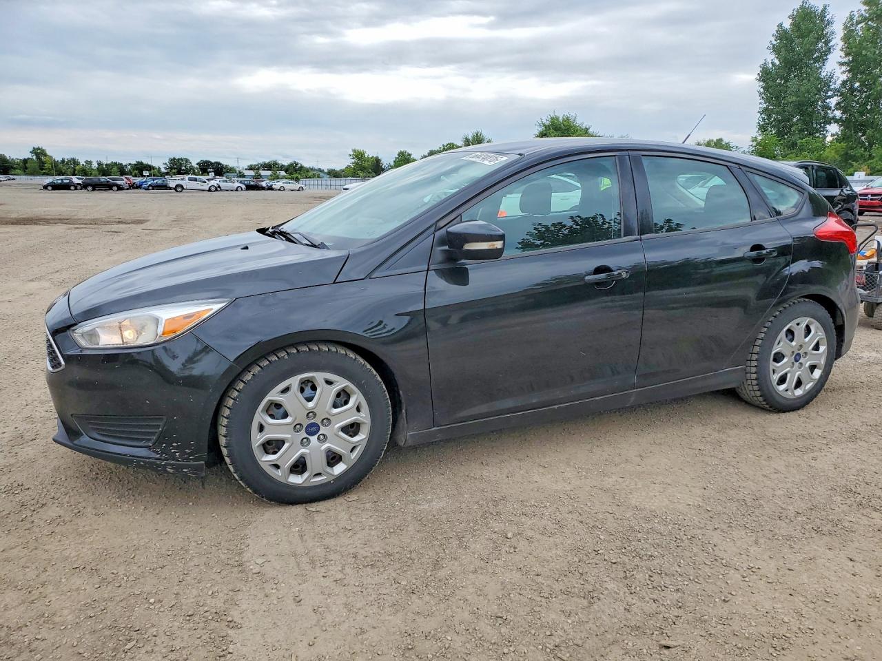 2015 FORD FOCU SE | 1FADP3K20FL352456 | UPCARS