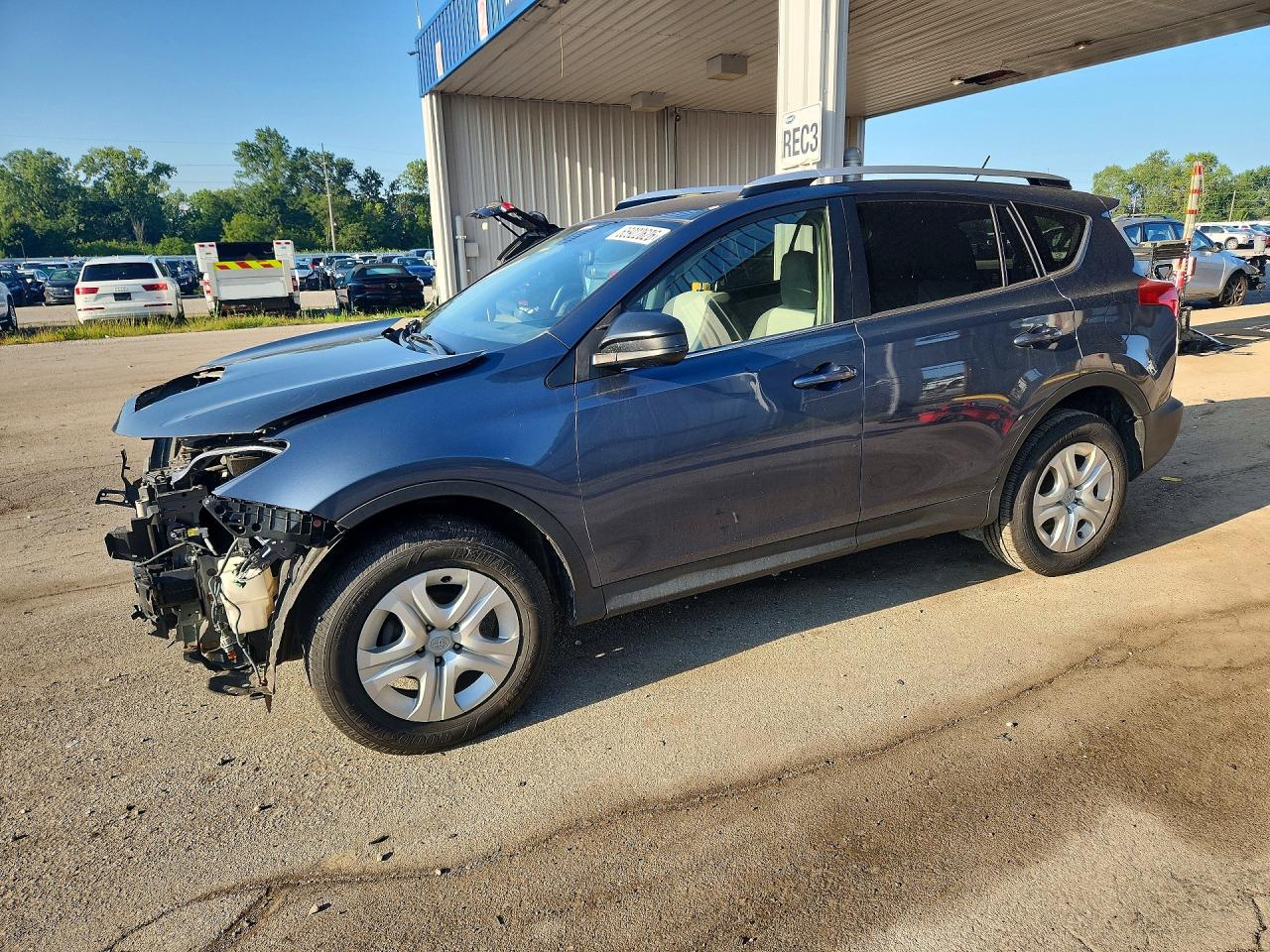 2014 TOYOTA RAV4 LE | JTMZFREV9ED038549 | UPCARS