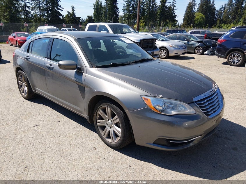 2013 CHRYSLER 200 LX | 1C3CCBAB6DN669984 | UPCARS