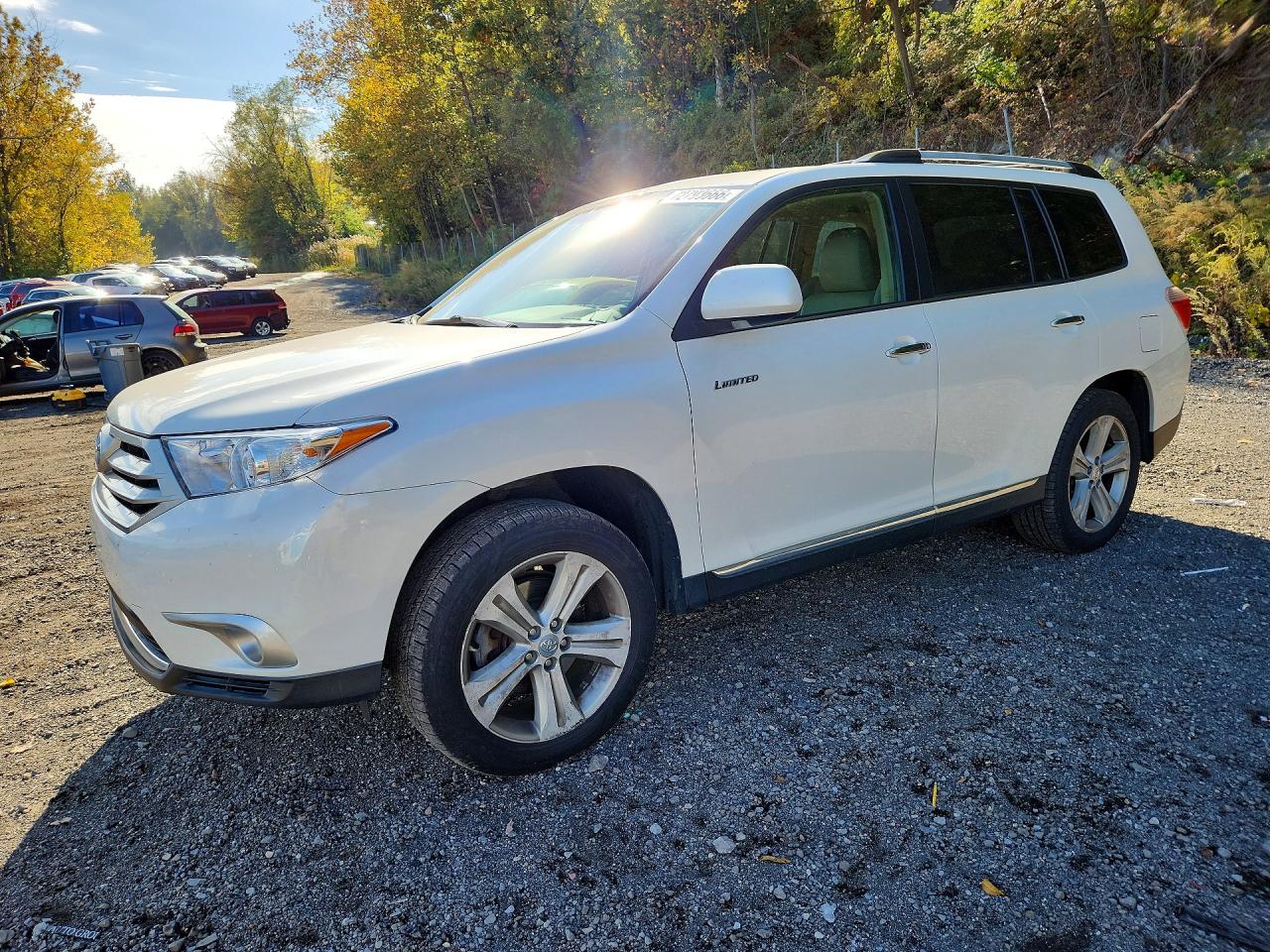 2011 TOYOTA HIGHLANDER LIMITED | 5TDDK3EH7BS046081 | UPCARS