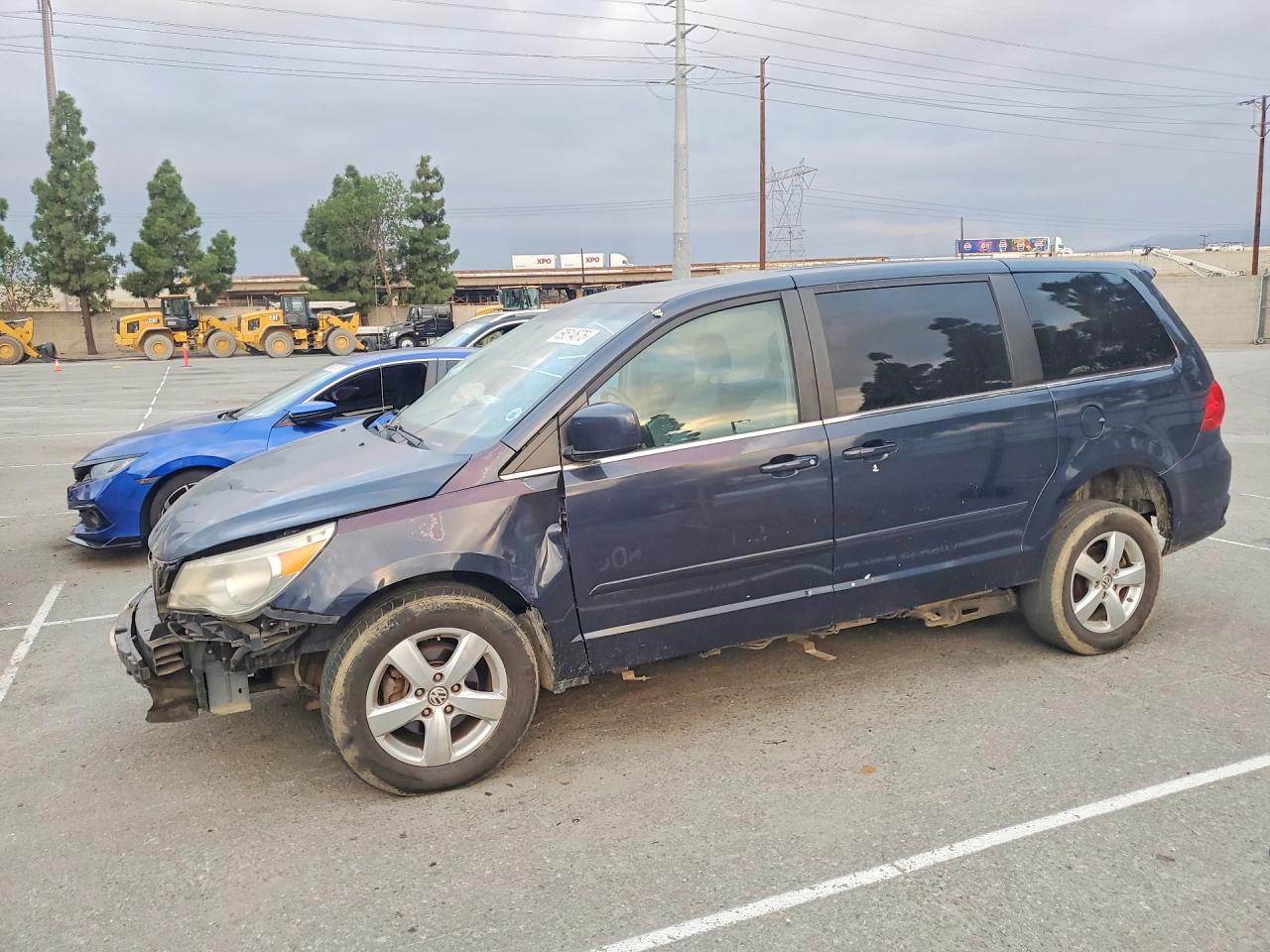 2009 VOLKSWAGEN ROUTAN SE | 2V8HW34129R599772 | UPCARS