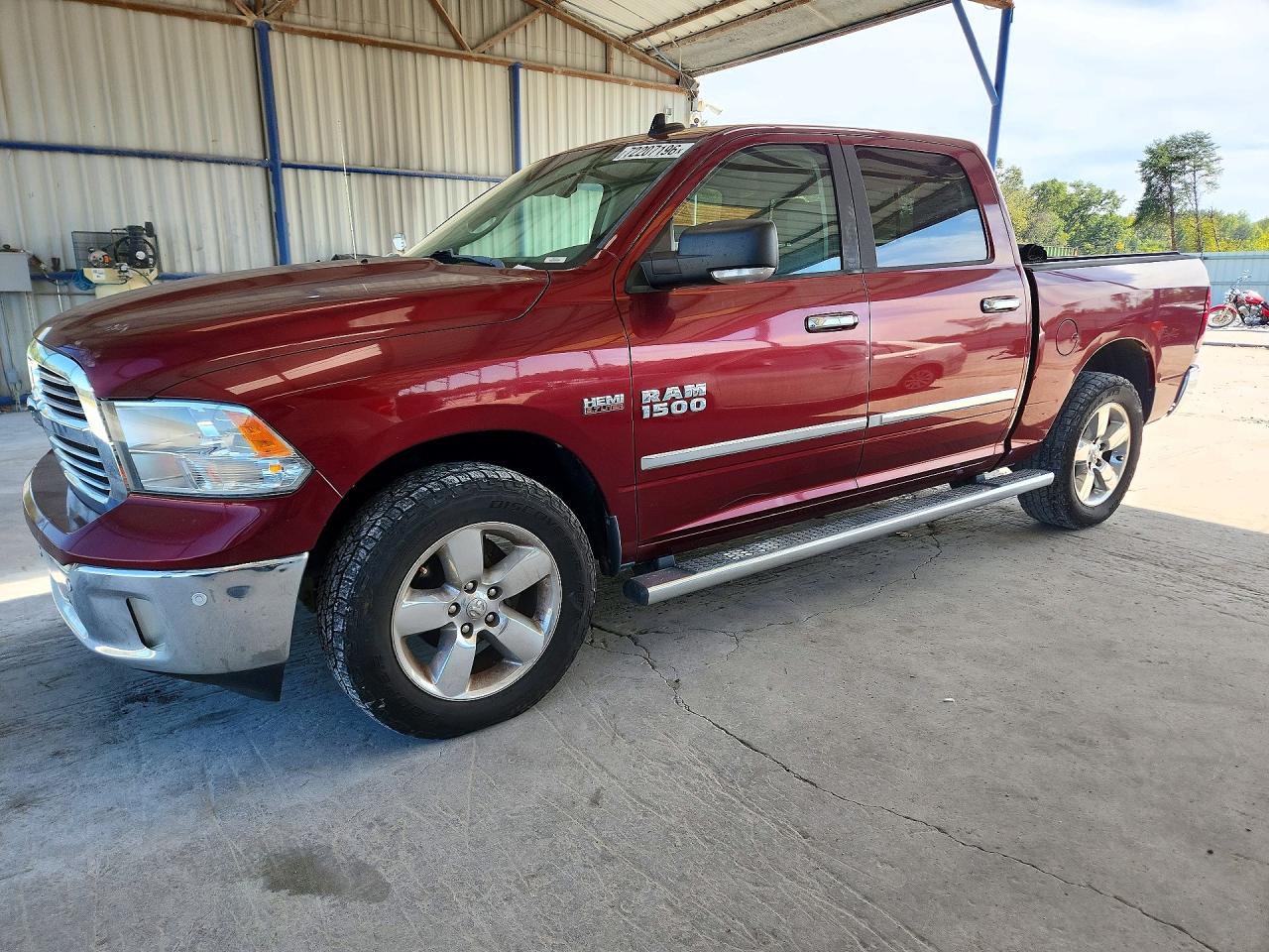 2017 RAM 1500 SLT | 3C6RR7LT6HG665561 | UPCARS