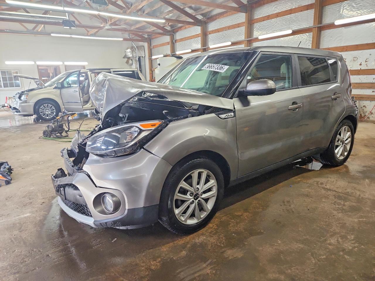 2018 KIA SOUL + | KNDJP3A54J7537037 | UPCARS