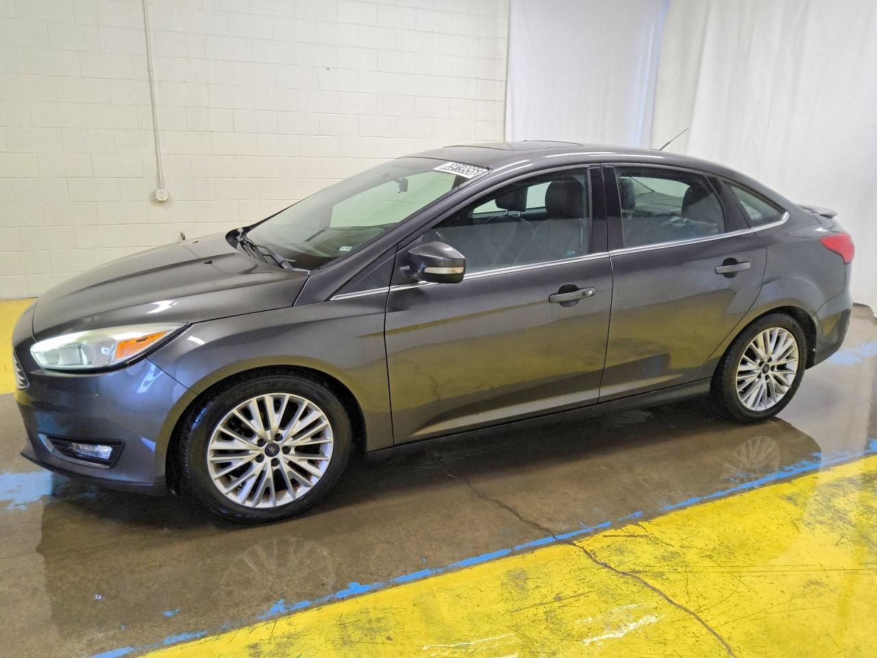 2015 FORD FOCUS TITANIUM | 1FADP3J27FL200966 | UPCARS