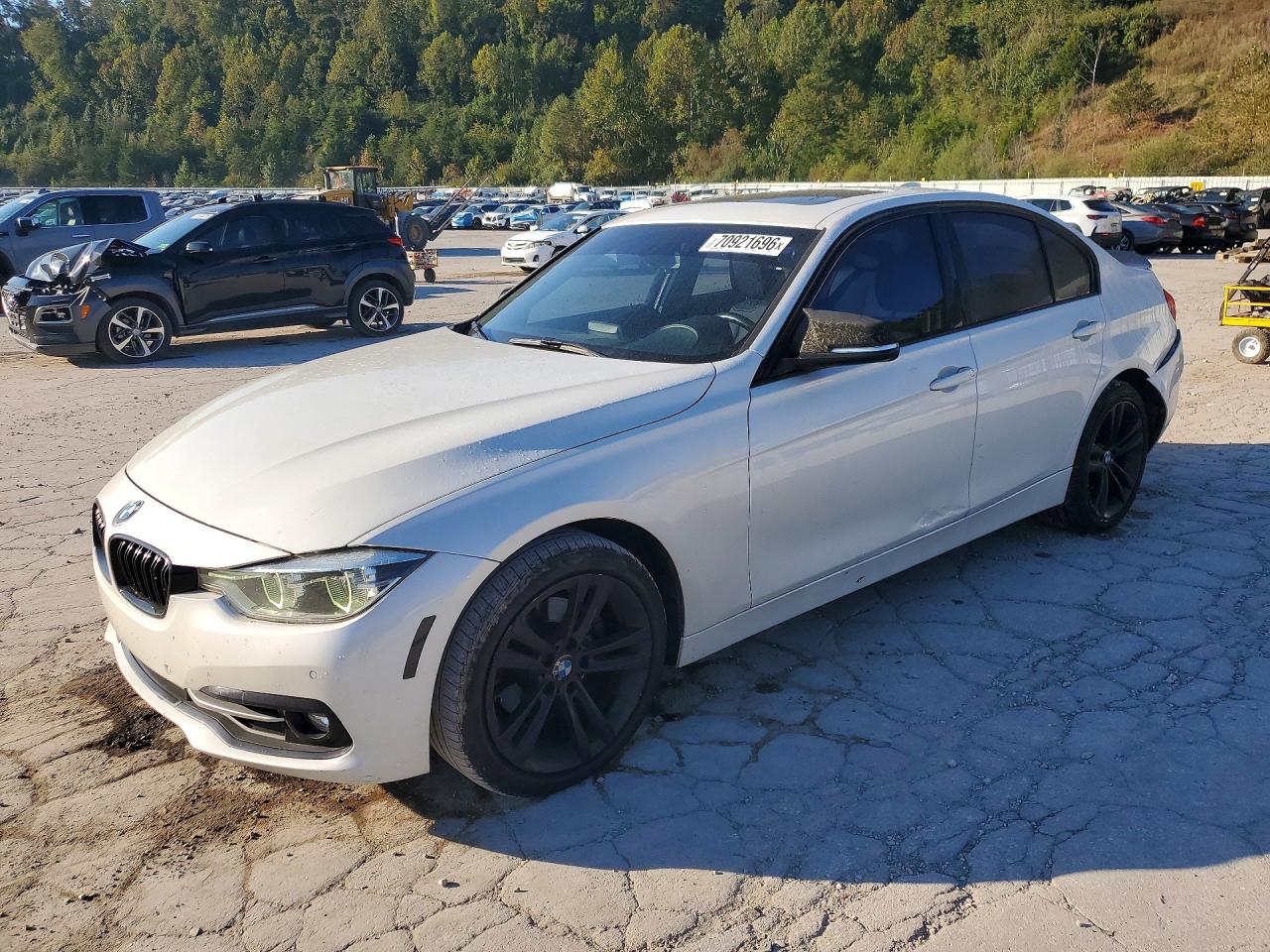 2016 BMW 3 SERIES | WBA8E9G54GNT87852 | UPCARS