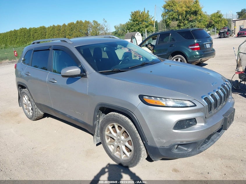 2016 JEEP CHEROKEE LATITUDE | 1C4PJMCBXGW122338 | UPCARS