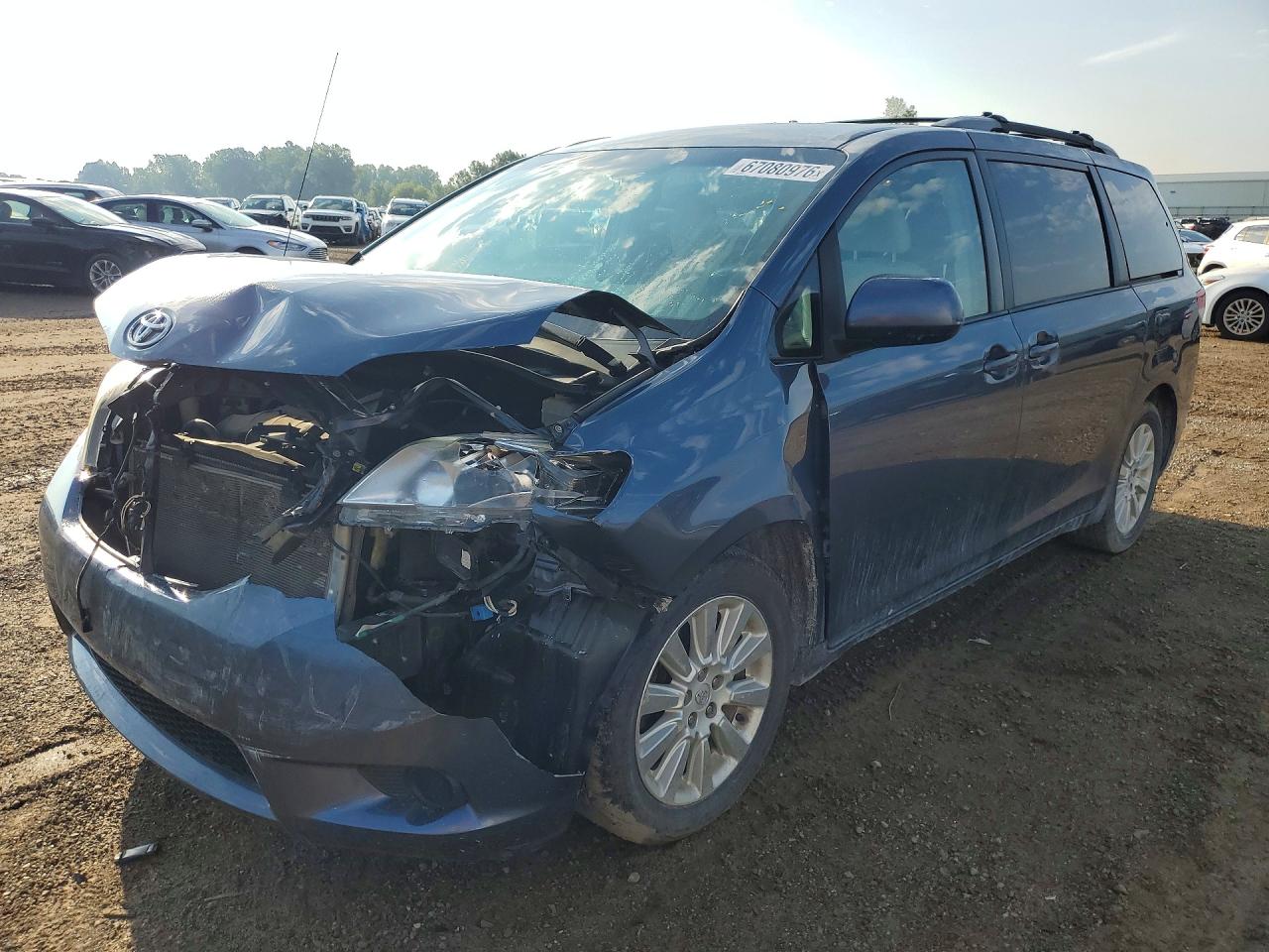 2014 TOYOTA SIENNA LE | 5TDJK3DC1ES083723 | UPCARS