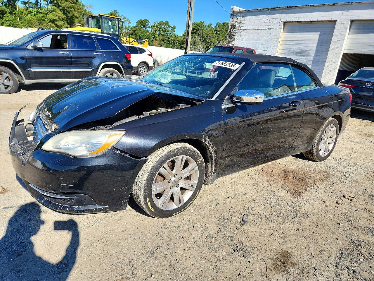 2011 CHRYSLER 200 TOURING | 1C3BC2EG6BN600632 | UPCARS