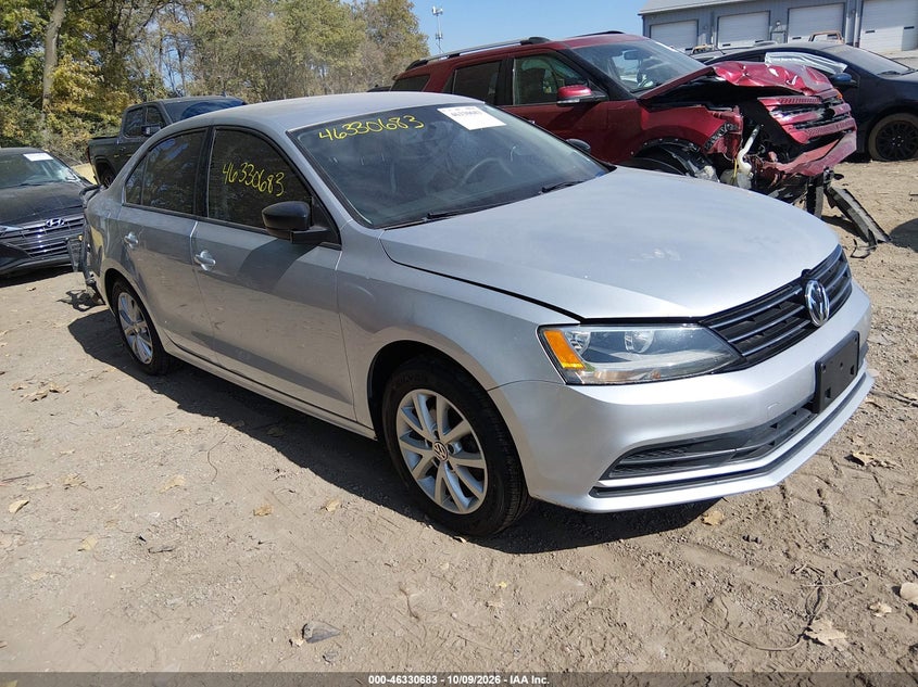 2015 VOLKSWAGEN JETTA 1.8T SE | 3VWD17AJ8FM329773 | UPCARS