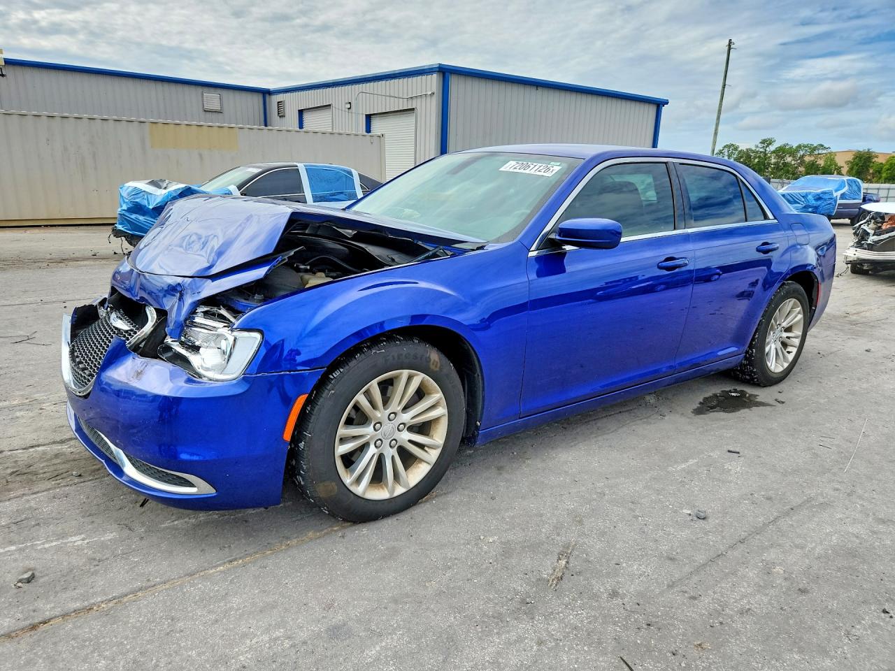 2019 CHRYSLER 300 TOURING | 2C3CCAAGXKH561444 | UPCARS