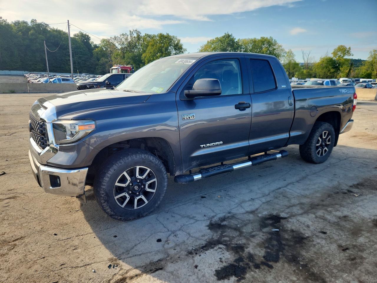 2018 TOYOTA TUNDRA SR5 | 5TFUY5F14JX685491 | UPCARS