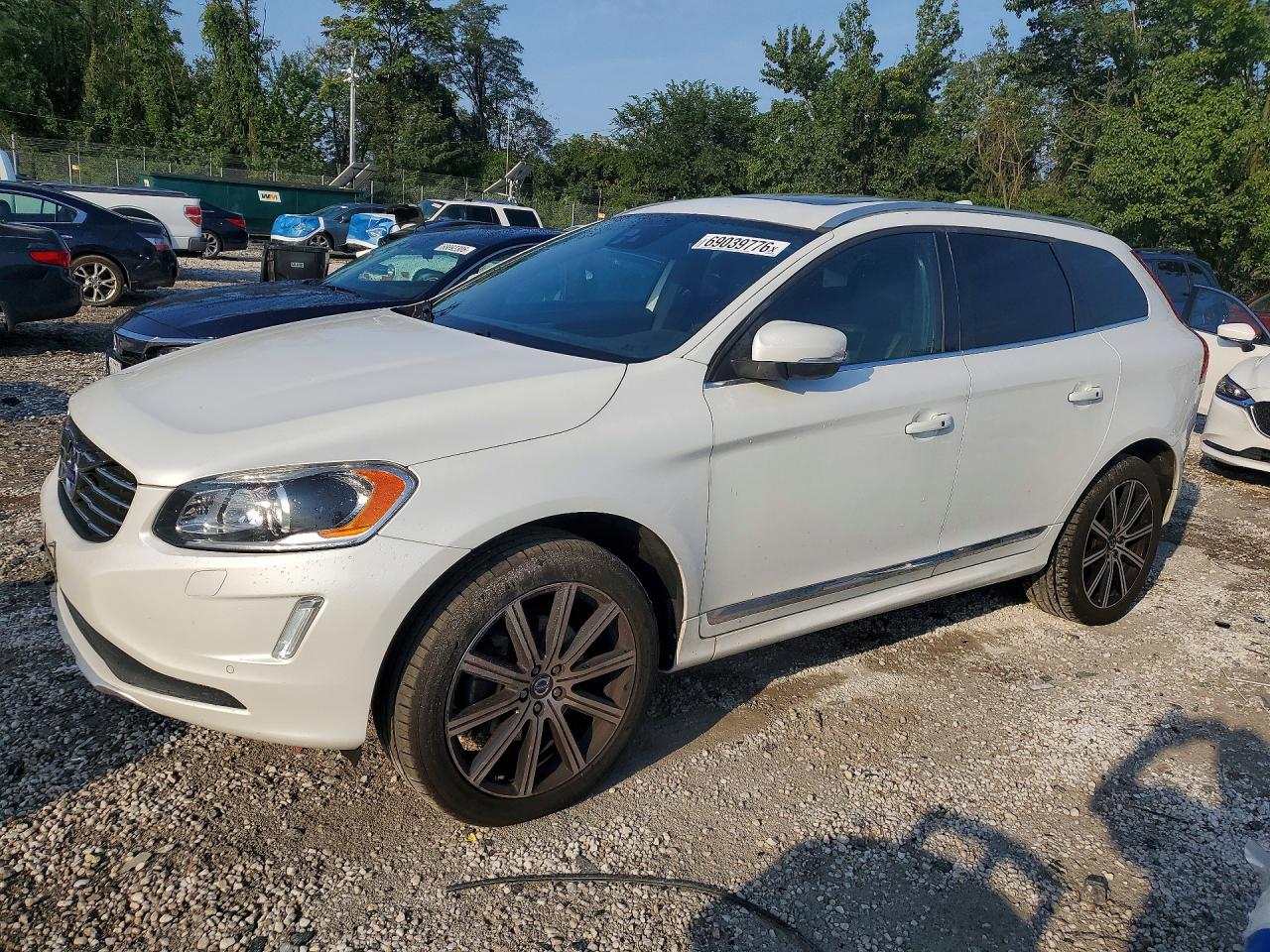 2015 VOLVO XC60 T6 PLATINUM | YV4902RM0F2675768 | UPCARS