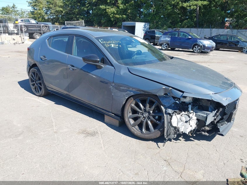 2022 MAZDA MAZDA3 CARBON EDITION | JM1BPALL8N1502644 | UPCARS