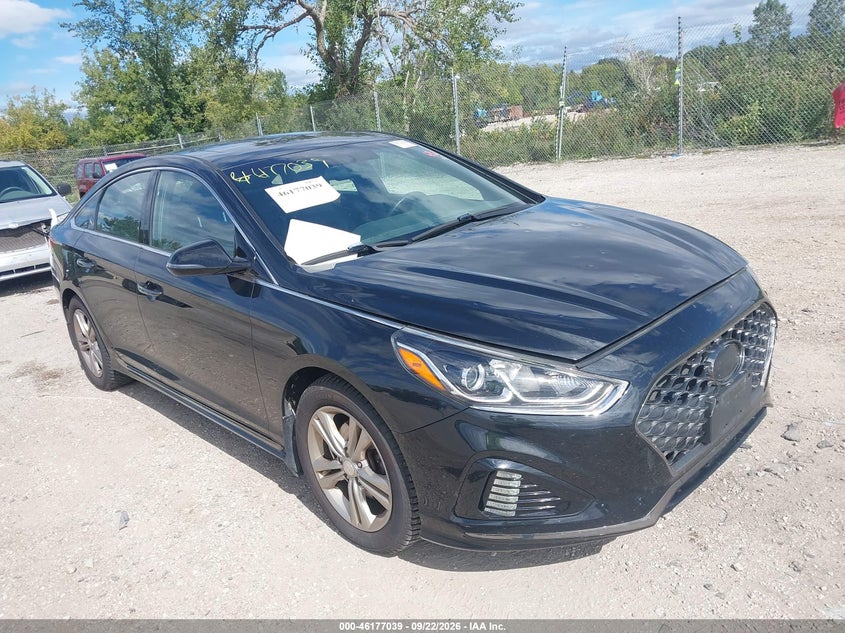 2019 HYUNDAI SONATA SPORT | 5NPE34AF5KH729592 | UPCARS