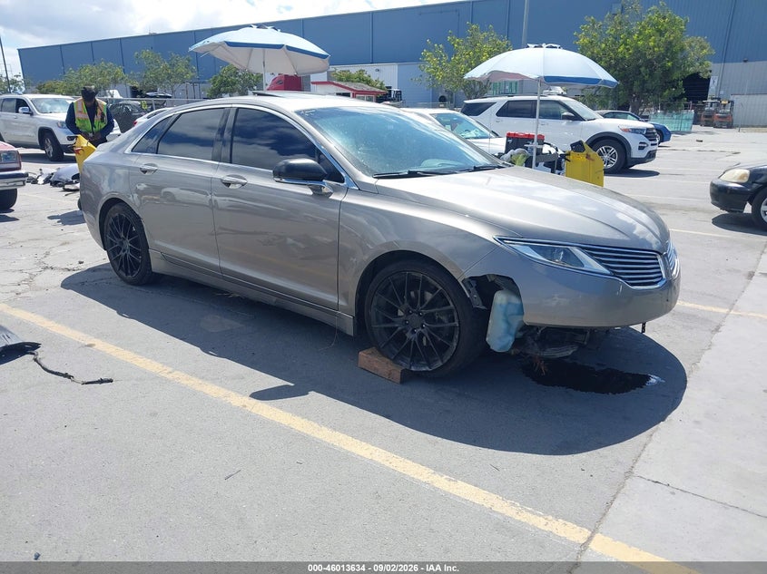 2016 LINCOLN MKZ HYBRID | 3LN6L2LU7GR627795 | UPCARS