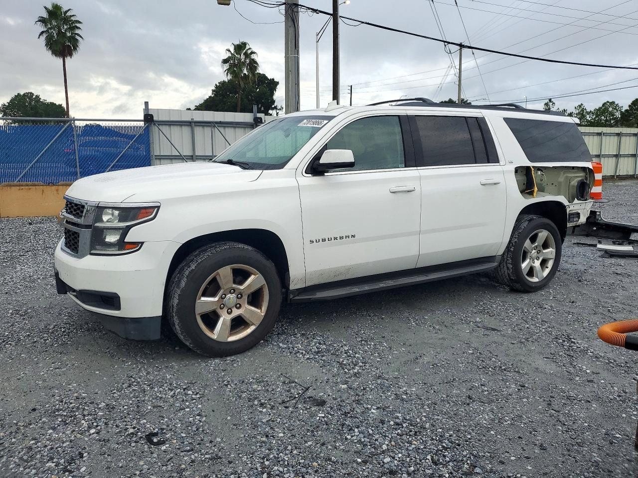 2016 CHEVROLET SUBURBAN K1500 LS | 1GNSKGEC6GR111275 | UPCARS