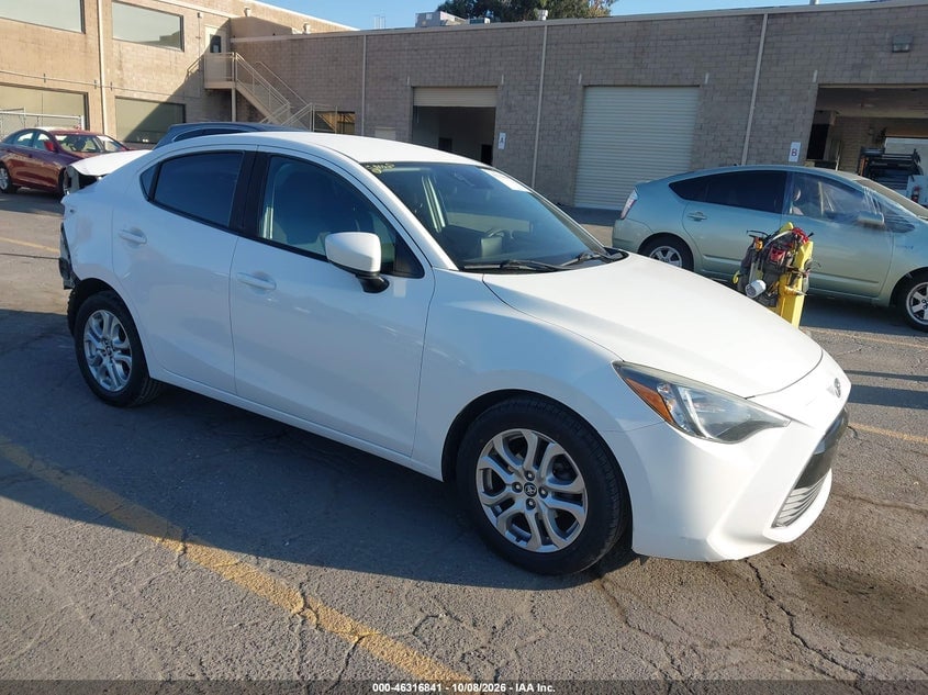 2018 TOYOTA YARIS IA | 3MYDLBYV5JY315857 | UPCARS
