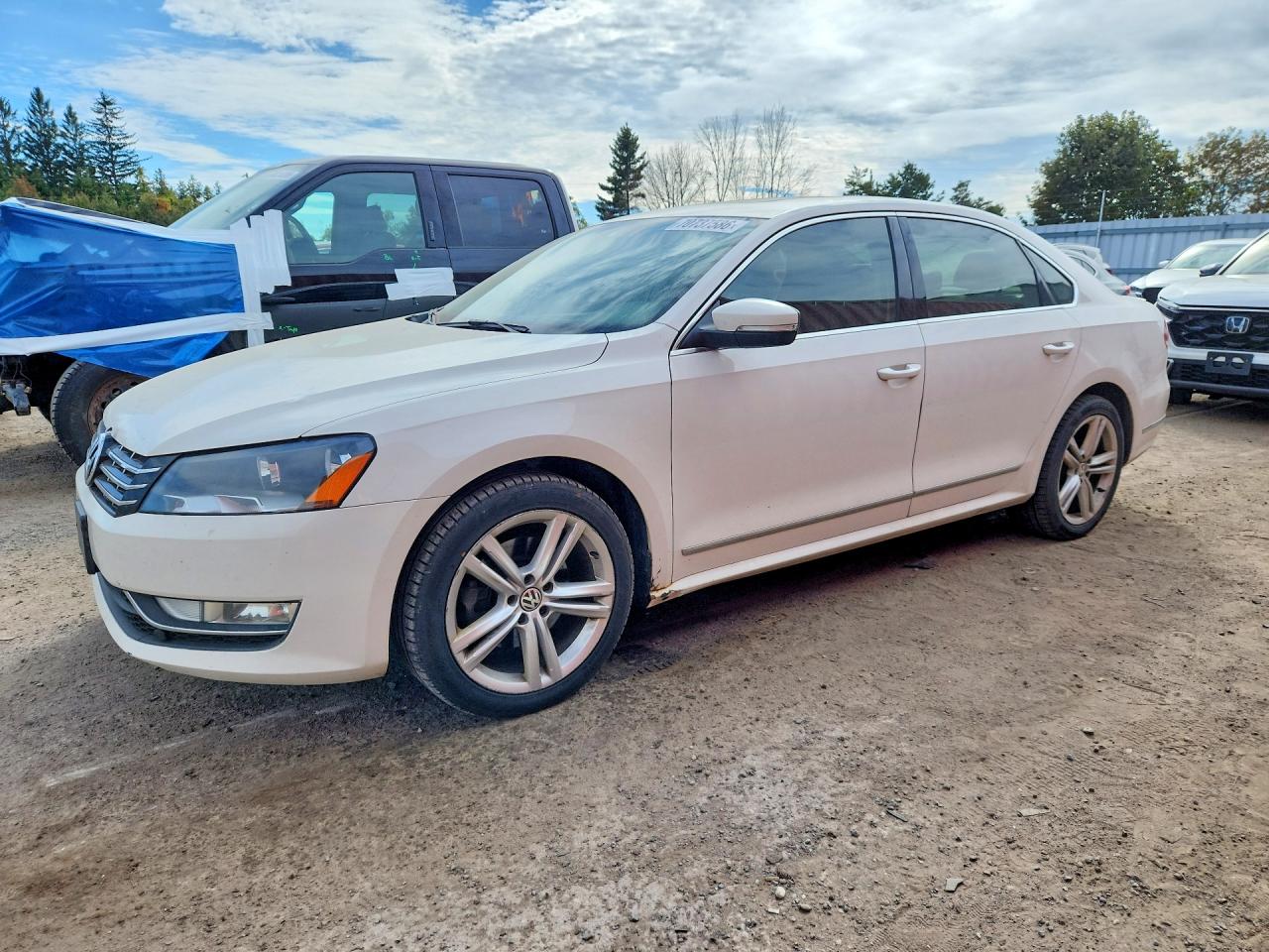 2014 VOLKSWAGEN PASSAT SE | 1VWBN7A30EC120475 | UPCARS