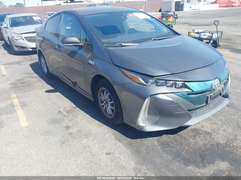 2017 TOYOTA PRIUS PRIME PLUS | JTDKARFP3H3065921 | UPCARS