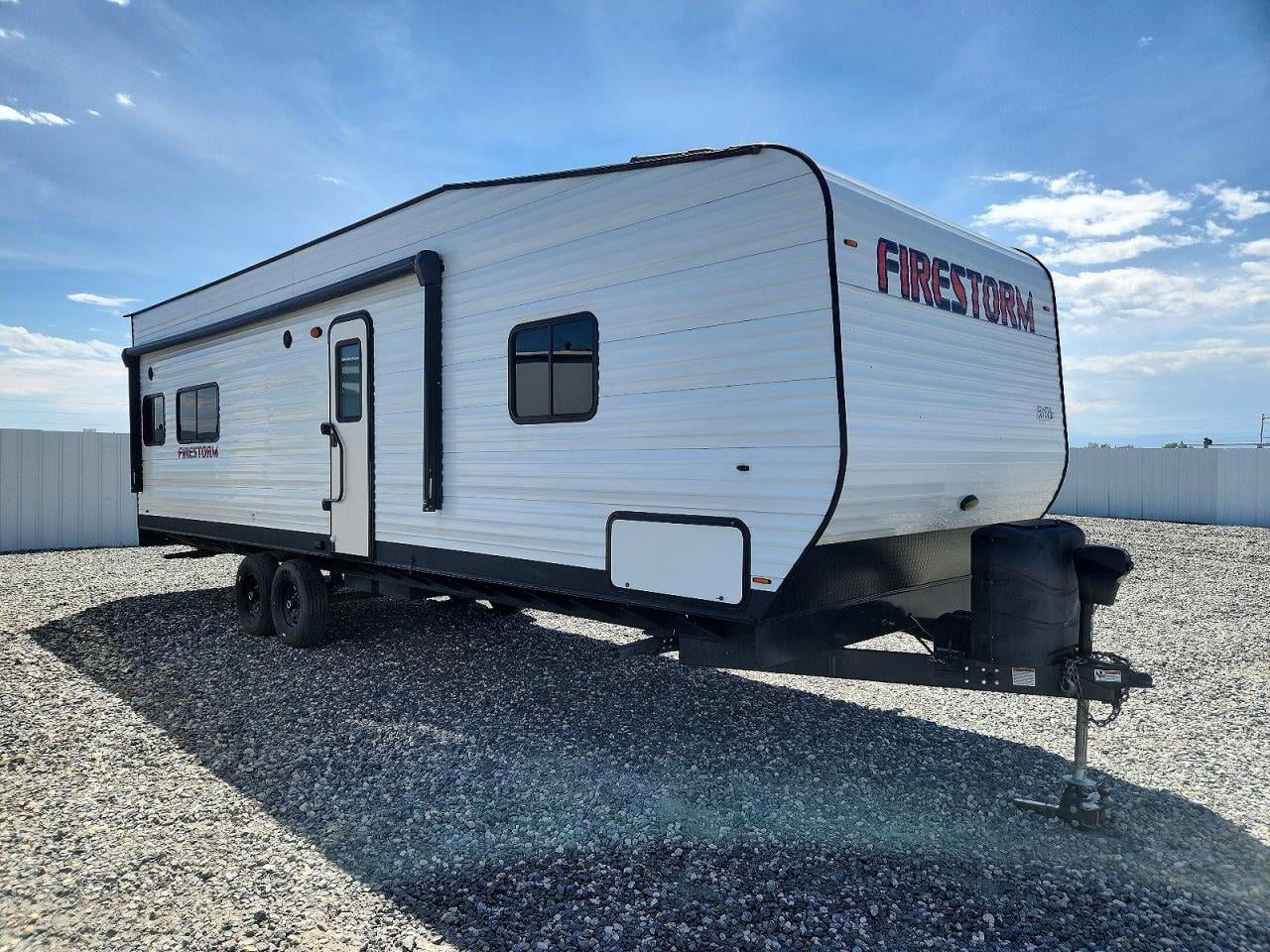 2021 DYNAMITE MAN CAVE R FIRESTORM CAMPER | 1D91K3029M1721979 | UPCARS