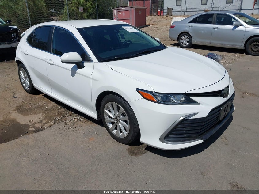 2021 TOYOTA CAMRY LE | 4T1C11AK2MU605955 | UPCARS