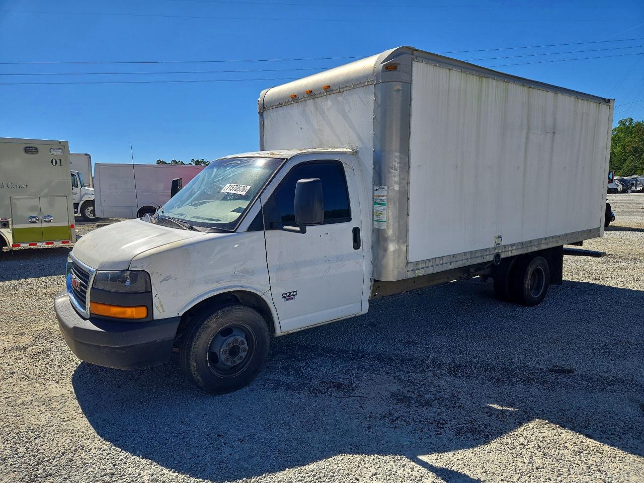 2008 GMC SAVANA BOX TRUCK | 1GDJG31C681909453 | UPCARS