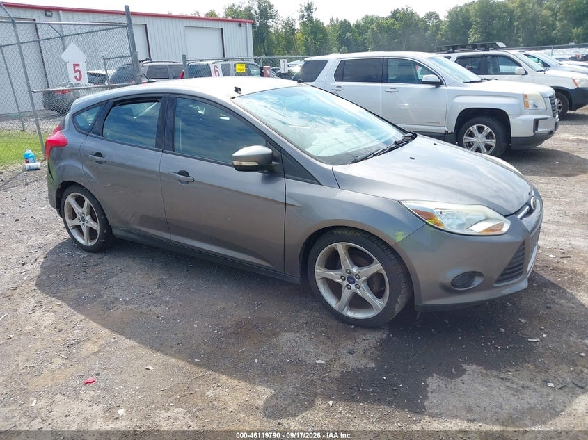 2014 FORD FOCU SE | 1FADP3K21EL173891 | UPCARS
