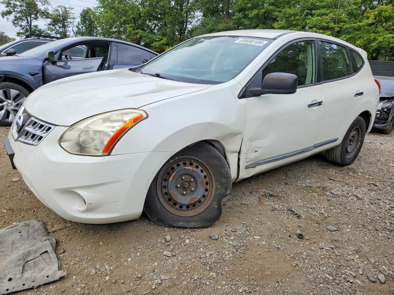 2013 NISSAN ROGUE S | JN8AS5MT0DW527317 | UPCARS
