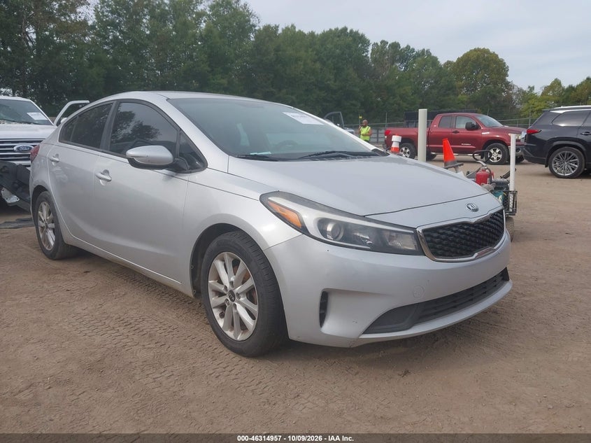2017 KIA FORTE LX | 3KPFL4A72HE078660 | UPCARS