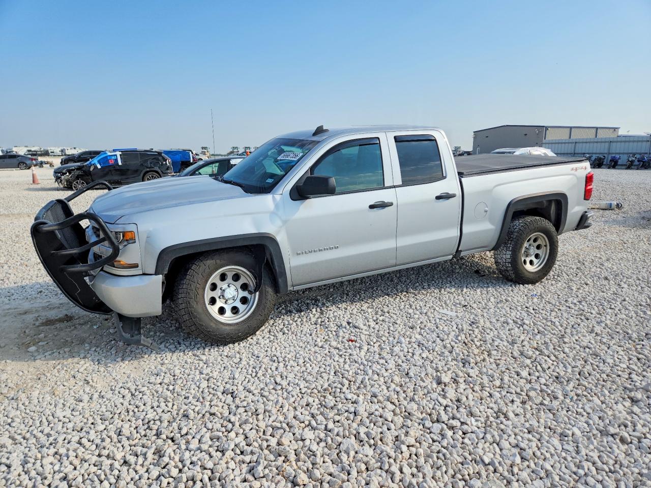 2017 CHEVROLET SILVERADO K1500 CUSTOM | 1GCVKPEC9HZ326978 | UPCARS