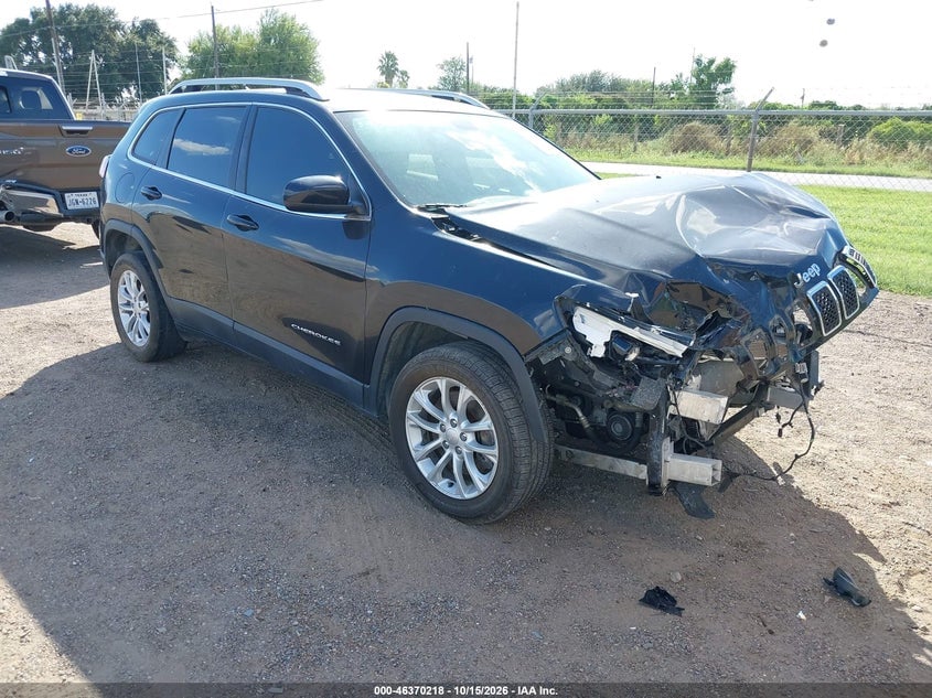 2019 JEEP CHEROKEE LATITUDE FWD | 1C4PJLCB5KD387487 | UPCARS