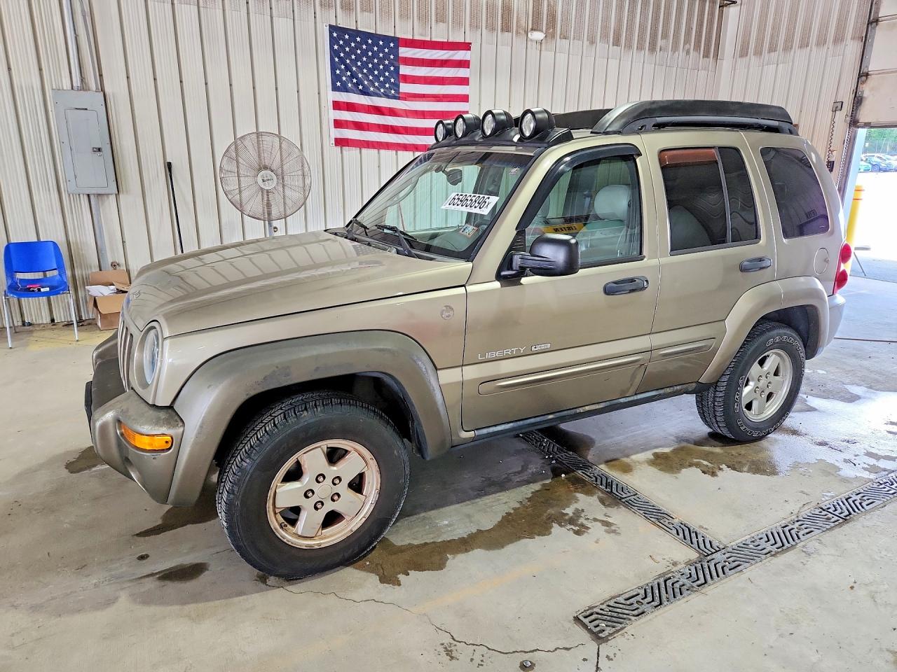 2004 JEEP LIBERTY LIMITED | 1J8GL58K34W195564 | UPCARS