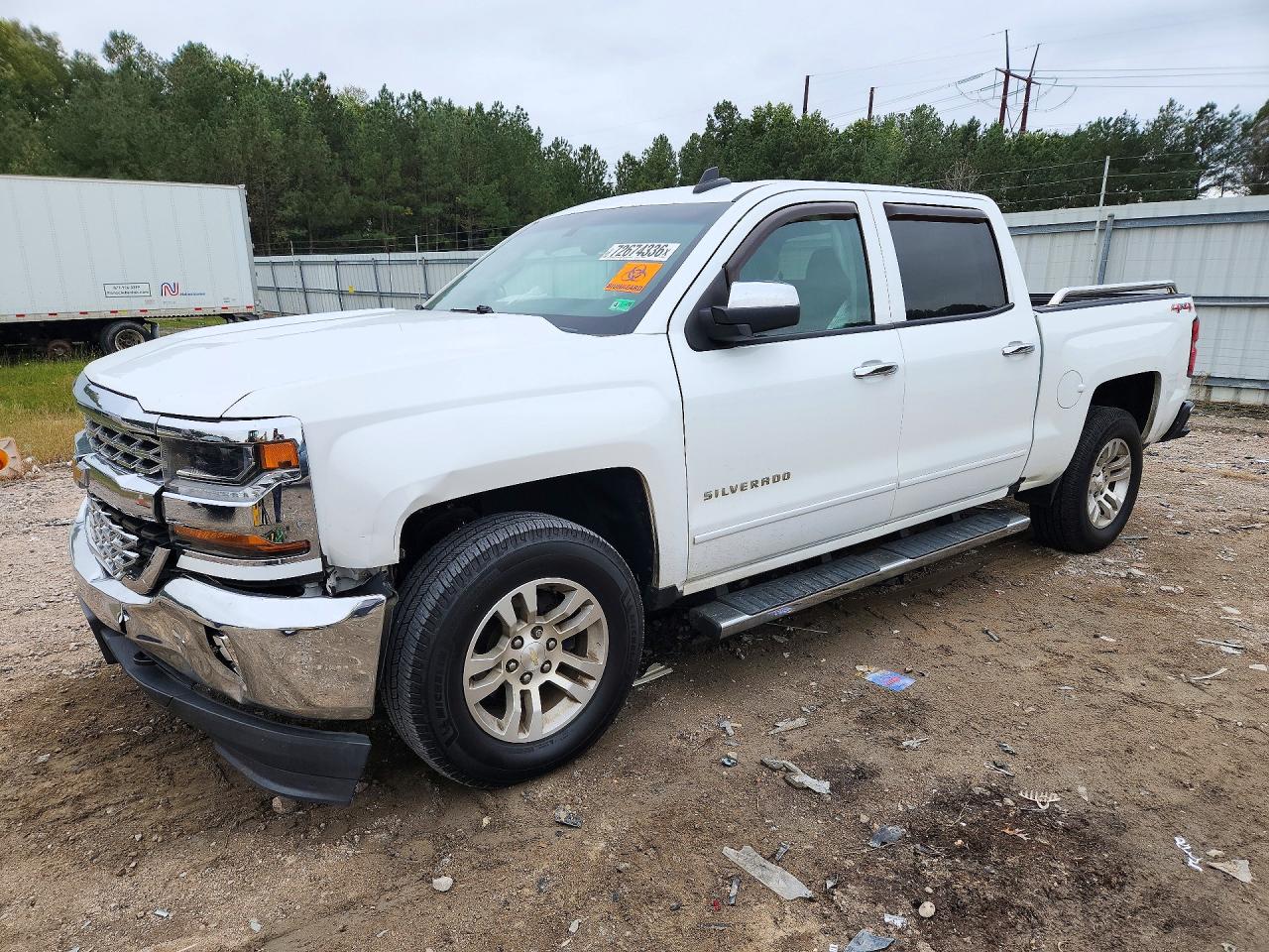 2017 CHEVROLET SILVERADO K1500 LT | 3GCUKRECXHG161370 | UPCARS