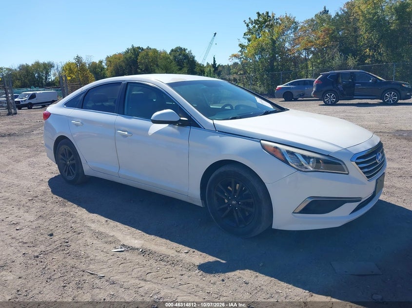2016 HYUNDAI SONATA SE | 5NPE24AF6GH298755 | UPCARS