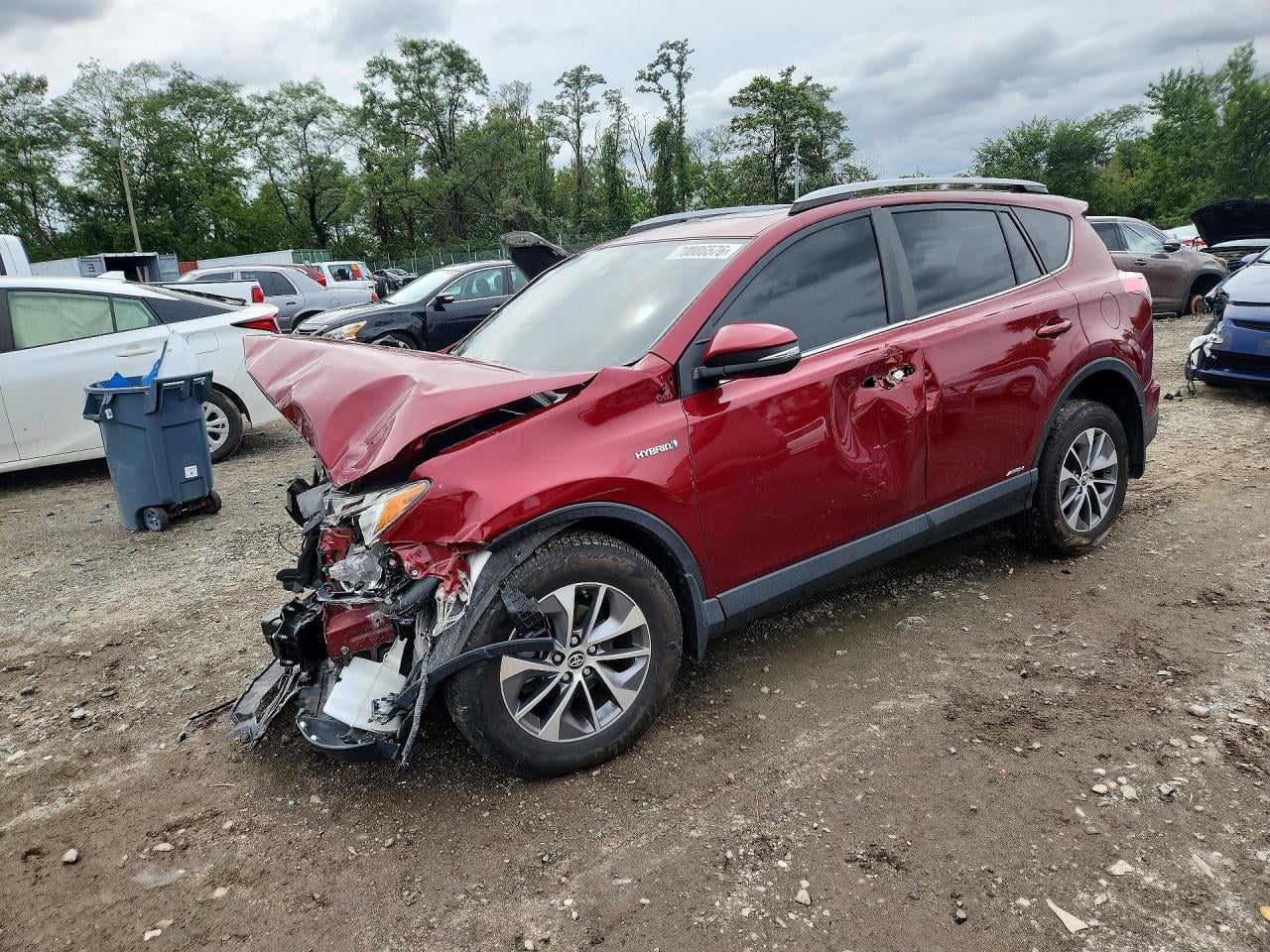 2018 TOYOTA RAV4 XLE | JTMRJREV3JD173874 | UPCARS