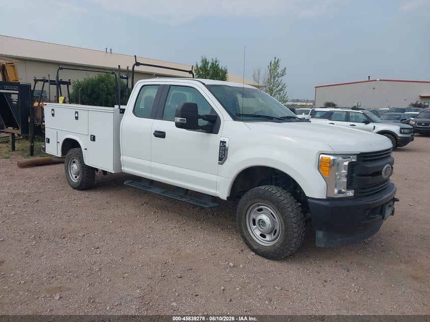 2017 FORD F-250 XL | 1FD7X2B68HED80951 | UPCARS