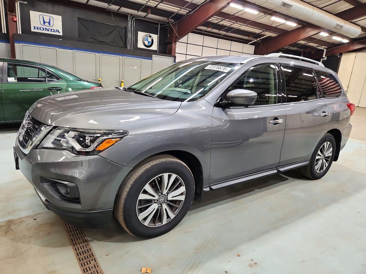 2018 NISSAN PATHFINDER SL | 5N1DR2MM1JC674833 | UPCARS
