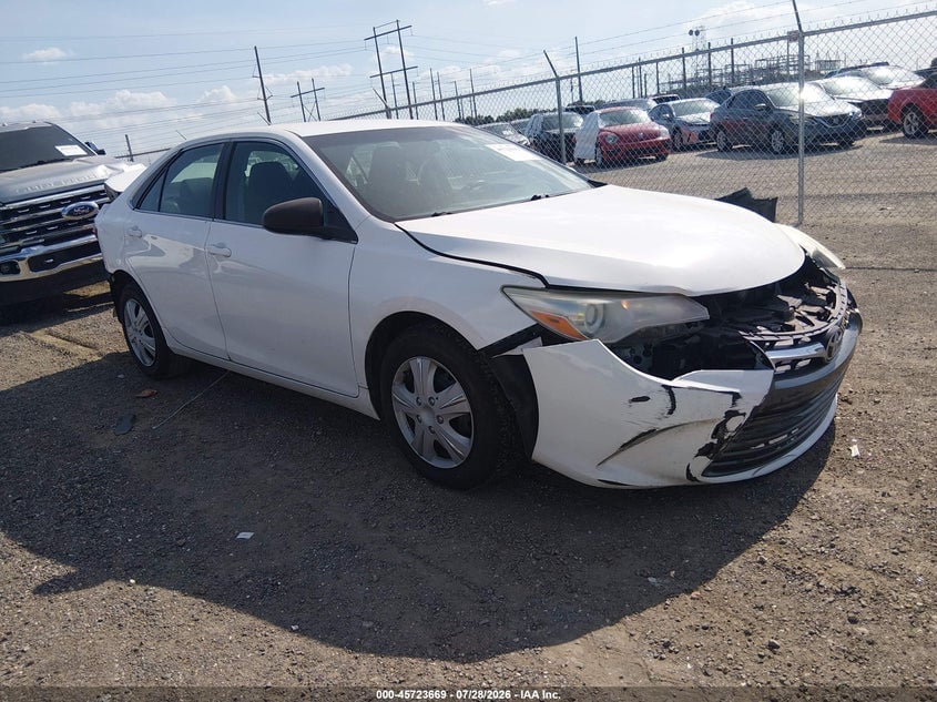 2015 TOYOTA CAMRY LE | 4T4BF1FK8FR446650 | UPCARS