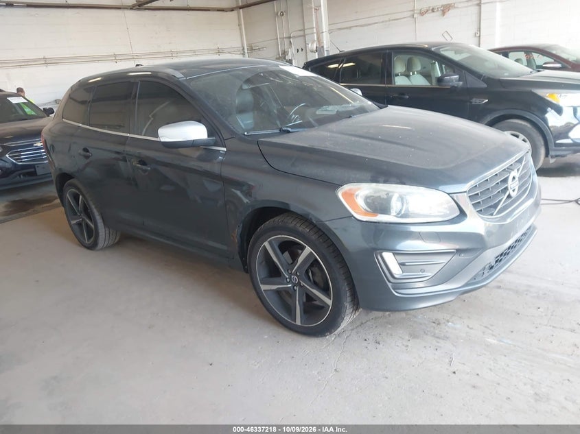 2015 VOLVO XC60 T6 R-DESIGN PREMIER PLUS | YV4902RG3F2595374 | UPCARS