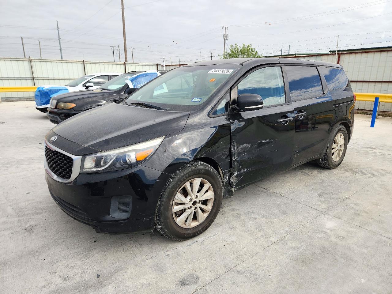 2017 KIA SEDONA LX | KNDMB5C16H6224931 | UPCARS